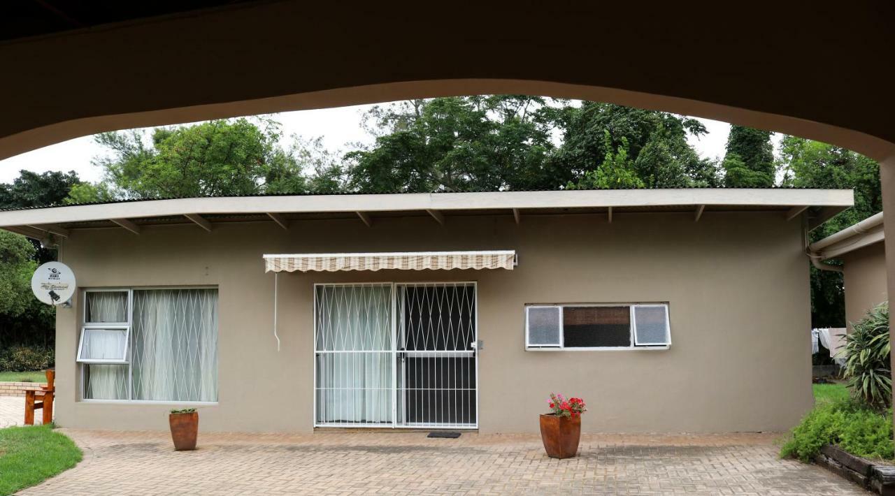 Bietjie Rus Guest House Addo Luaran gambar