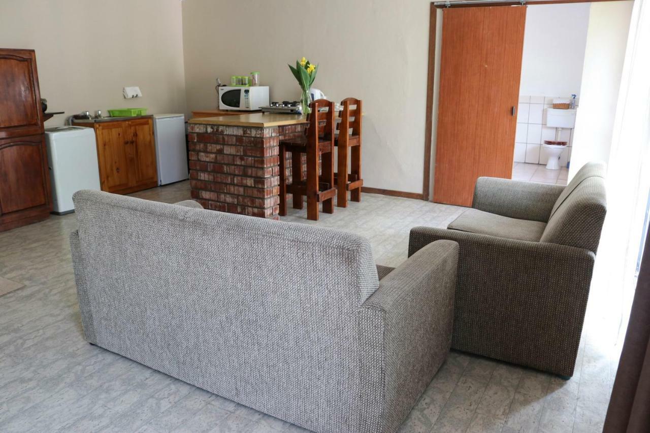 Bietjie Rus Guest House Addo Luaran gambar